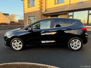 Immaculate Auto 231 Ford Fiesta! - Image 4