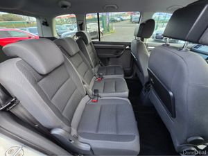Volkswagen Touran ( 132 )7 SEATER FAMLY MPV 1.4 TS - Image 4