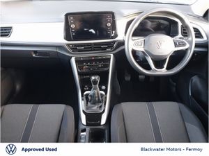 Volkswagen T-Roc 2.0TDI 116BHP EDITION 75 - Image 3