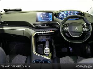 Peugeot 3008 ALLURE 1.2 PETROL AUTO 130PS*REAR CAM - Image 4