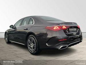 Mercedes-Benz E-Class E220d AMG LINE PLUS AUTO *(B - Image 3