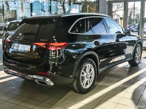 Mercedes-Benz GLC 220d Avantgarde 4Matic - Image 4