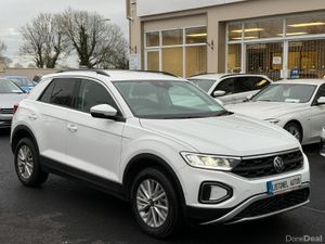 231 VW T-ROC 1.5 AUTOMATIC 150BHP PETROL - Image 4