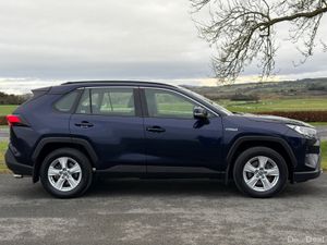Toyota RAV4 2019 Luna Hybrid 2.5 Low Mileage - Image 3