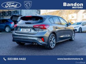 Ford Focus 2025 Ford Focus ST-Line Low Mileage X 1 - Image 4