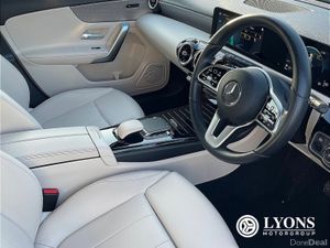 Mercedes-Benz A-Class A 180 d A/T Saloon Progressi - Image 3