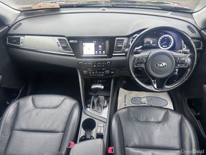 2018 KIA NIRO EXL PETROL HYBRID AUTO - Image 2