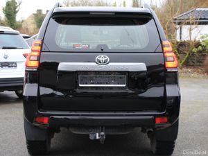 Landcruiser Auto * 2 Seat * 1 owner * Vat Included - Image 4