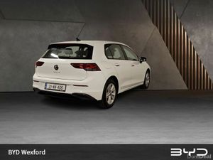 Volkswagen Golf 2.0 TDI 115HP Life - Image 3