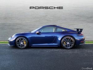 Porsche 911 Carrera GTS - Image 4