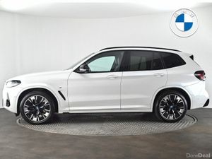 BMW iX3 M Sport Pro - Image 4
