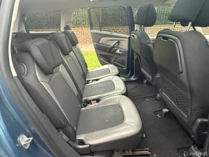 Grand Picasso Glass Roof  7 Seat  2-year Warranty - Image 3