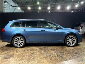 Volkswagen Golf ESTATE 1.2 AUTOMATIC - ALLOY WHEEL - Image 3