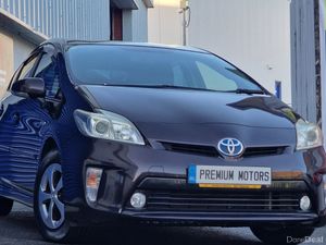 Toyota prius AA Approved - Image 2