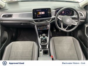 Volkswagen T-Roc 2.0TDI 116BHP STYLE WITH REARVIEW - Image 3