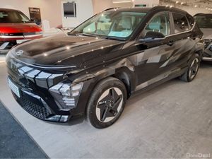 Hyundai KONA PLATINUM 65KWH ** ONLY 2500 km ** - Image 3