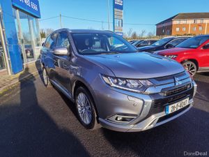MITSUBISHI OUTLANDER 2.4 EXCEED SAFETY AUTO PHEV - Image 3