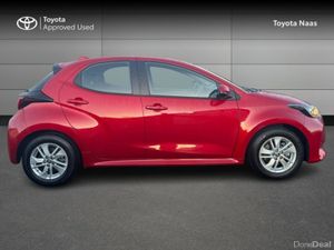 Toyota Yaris YARIS HYBRID 1.5 LUNA - Image 3