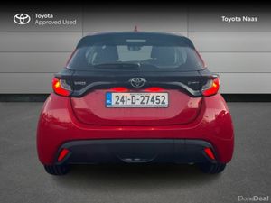 Toyota Yaris YARIS HYBRID 1.5 LUNA - Image 4