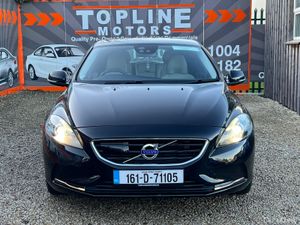 ==STUNNING LOW KMS/FULL LEATHER//AUTO== - Image 4