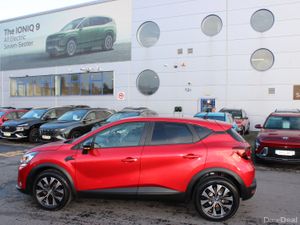 Renault Captur 2023 - Image 2