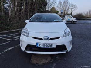TOYOTA PRIUS / 2015 / 1.8 PETROL HYBRID / AUTO - Image 2