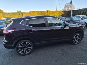 Nissan Qashqai 2015 TEKNA PANORAMIC ROOF - Image 4