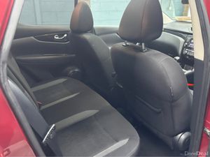 Nissan Qashqai 1.5 DSL SV MY19 4DR - Image 3