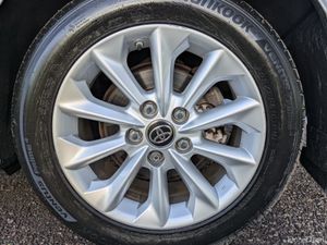 TOYOTA COROLLA LUNA  /AUTO/ HYBRID - Image 3