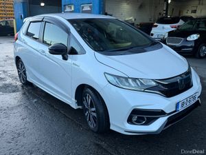 2018 Honda Fit hybrid Auto/ Sports Sensing model - Image 3