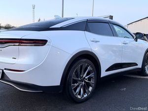 Toyota Crown 2024 - Image 4