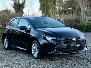 Toyota Corolla 2024 1.8 Hybrid Luna Hatchback - Image 2