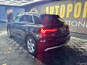 Audi Q3 - Image 3