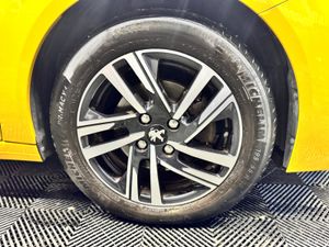 Peugeot 208 Allure - Image 4