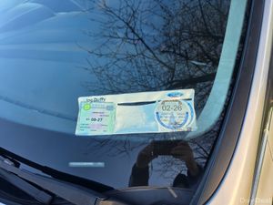 Ford Focus 1 litre ( NCT and TAX ) - Image 4