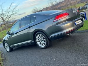JAN SALE 🛞 Volkswagen Passat 2015 2.0 TDi - Image 2