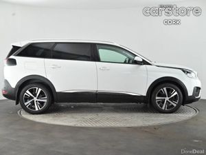 Peugeot 5008 1.2 PureTech 130bhp Allure - Image 2