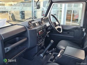 Land Rover Defender STATION WAGON  XS - Image 3