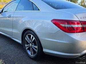 2013 Mercedes-Benz E250 BE Sport CDi A Automatic - Image 4