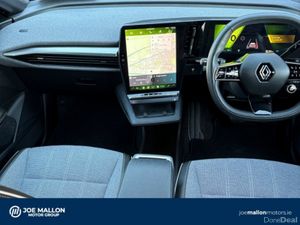 Renault Megane TECHNO 60 KWH GSR2 - Image 4