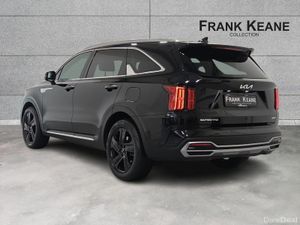 Kia Sorento 1.6 PHEV K3 4X4 7 seats - Image 3