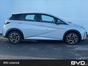 BYD DOLPHIN 60kWh 204PS Comfort - Image 4