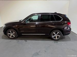 BMW X5 S Drive 25d SE 7-Seater,  High Spec - Image 2