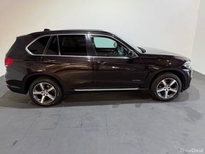 BMW X5 S Drive 25d SE 7-Seater,  High Spec - Image 4