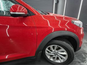 Hyundai Tucson 1.7 EXECUTIVE 5DR - Image 3