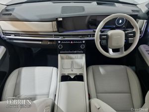 Hyundai Santa Fe 1.6 PHEV 4WD Premium DEMO - Image 2