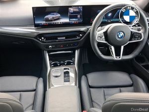 BMW 3-Series 330e M Sport - Image 4