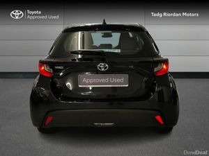 Toyota Yaris 1.0 LUNA - Image 4