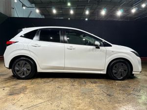 Nissan Note 1.2 HYBRID AUTOMATIC - Image 3