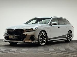 BMW 5-Series 530E M SPORT TOURING - Image 3